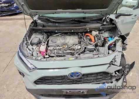 2022 Toyota Rav4 Xle Premium z USA, uszkodzony, nr VIN 4T3B6RFV3NU104807